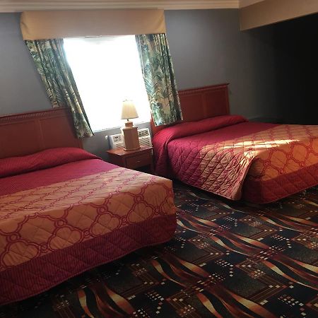 Budget Inn Lax-Лоундейл Екстериор снимка